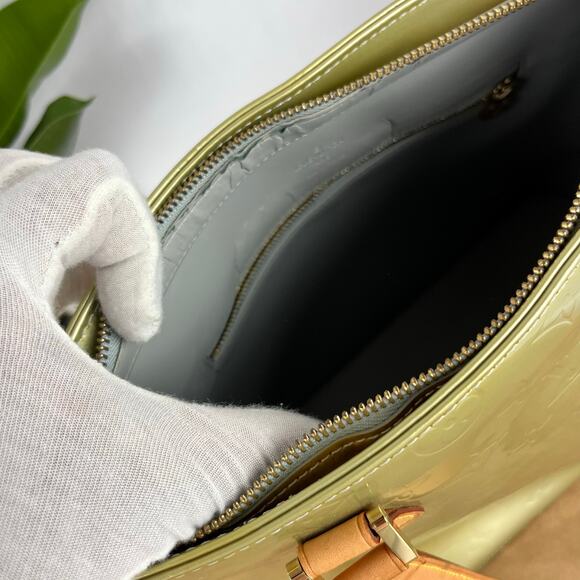 LOUIS VUITTON Vintage Vernis Houston Tote Green Patent Leather Bag With COA - Picture 6 of 15